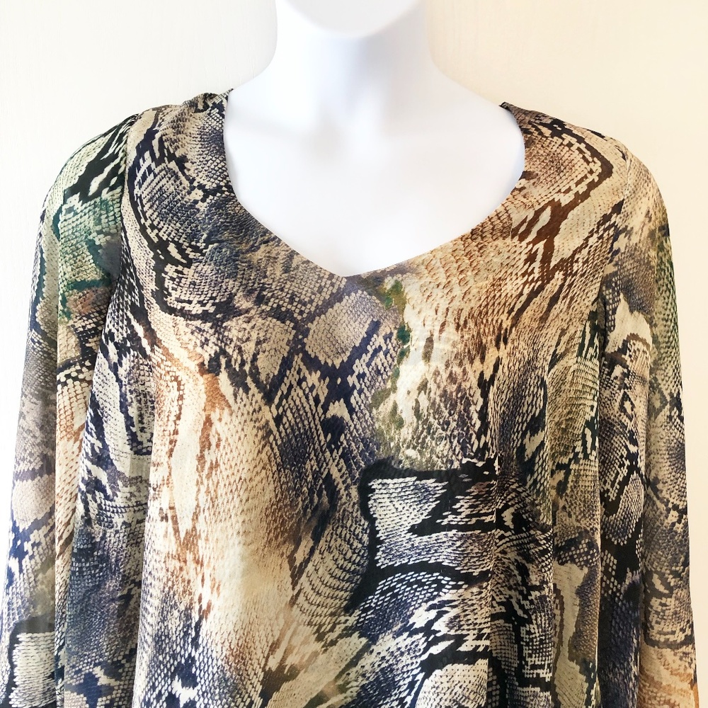 EUC Show Me Your MUMU Long Sleeve Blouse